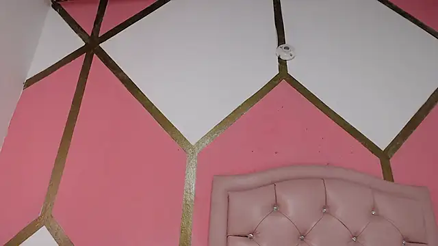 Snapshot of Vicky_Love_ chatting on February 11, 2025, 4:56 pm Vicky Love  online show from February 11, 2025, 4:56 pm