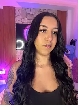 Tamara Roberts1 online show from November 22, 2025, 12:53 am