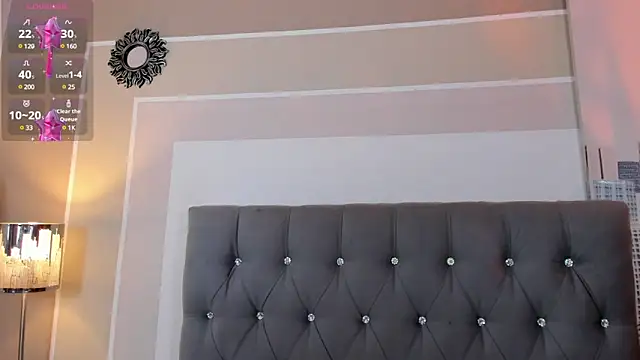 Snapshot of valeriavibes chatting on December 7, 2024, 10:06 pm valeriavibes online show from December 7, 2024, 10:06 pm