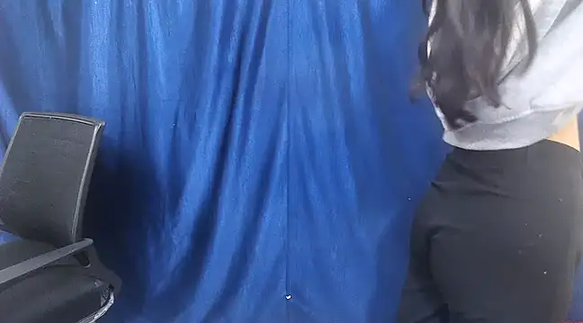 Snapshot of cutie-pie8 chatting on January 30, 2025, 11:02 pm cutie-pie8 online show from January 30, 2025, 11:02 pm