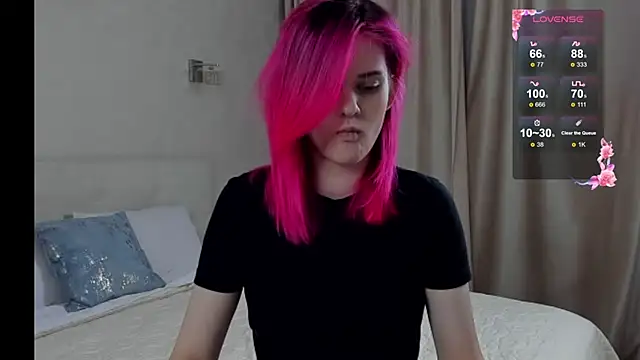 Snapshot of JulieTaylors chatting on October 1, 2025, 12:16 am JulieTaylors online show from October 1, 2025, 12:16 am