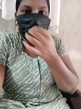 Snapshot of kavinila20 chatting on December 11, 2024, 4:28 am kavinila20 online show from December 11, 2024, 4:28 am