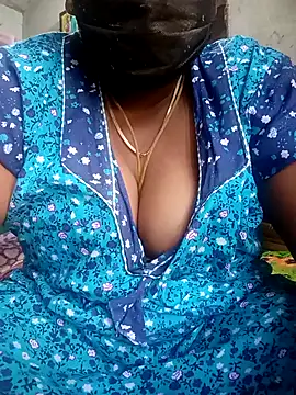 Snapshot of kavinila20 chatting on February 15, 2025, 5:09 am kavinila20 online show from February 15, 2025, 5:09 am