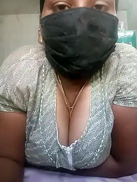 Snapshot of kavinila20 chatting on March 10, 2025, 7:32 am kavinila20 online show from March 10, 2025, 7:32 am