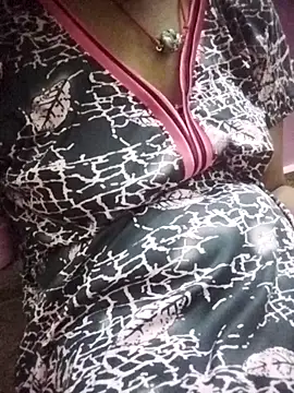 Snapshot of kavinila20 chatting on November 6, 2025, 6:31 pm kavinila20 online show from November 6, 2025, 6:31 pm