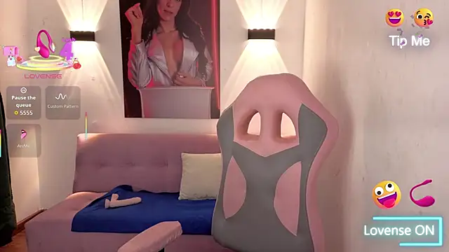 Snapshot of vittorialombardi__ chatting on September 10, 2025, 8:14 am vittorialombardi online show from September 10, 2025, 8:14 am