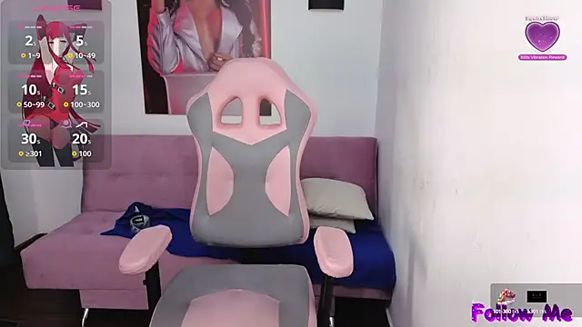 Snapshot of vittorialombardi__ chatting on October 15, 2025, 8:14 am vittorialombardi online show from October 15, 2025, 8:14 am