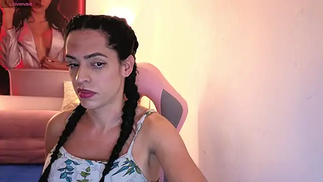 Snapshot of vittorialombardi__ chatting on November 7, 2025, 11:38 pm vittorialombardi online show from November 7, 2025, 11:38 pm