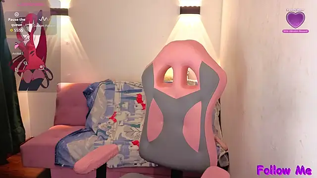 Snapshot of vittorialombardi__ chatting on December 5, 2025, 7:50 am vittorialombardi online show from December 5, 2025, 7:50 am