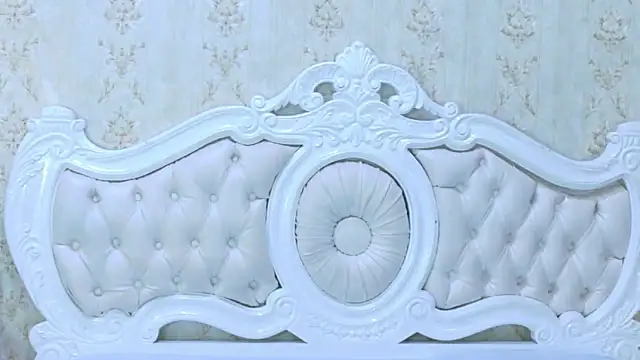 TiaraRosse online show from December 2, 2025, 12:21 pm