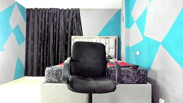 simookeler online show from February 2, 2025, 3:32 am