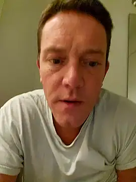 Bigtater1999 online show from December 31, 2024, 1:15 am