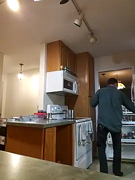 Bigtater1999 online show from November 24, 2025, 11:04 pm