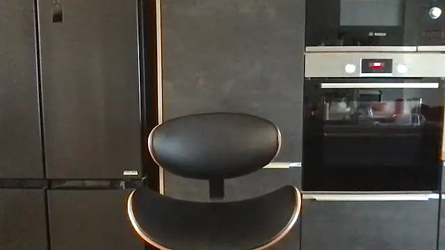 Snapshot of unconnudu21000 chatting on October 4, 2025, 11:30 am unconnudu21000 online show from October 4, 2025, 11:30 am