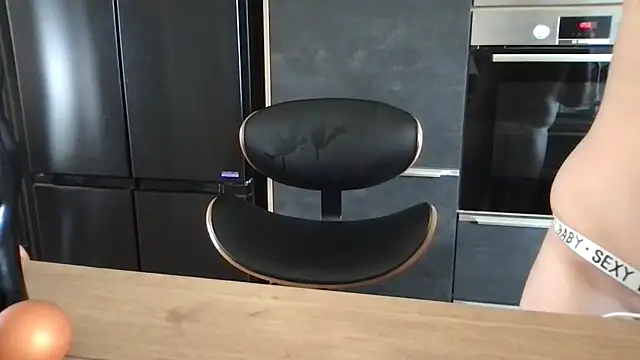 Snapshot of unconnudu21000 chatting on November 4, 2025, 11:53 am unconnudu21000 online show from November 4, 2025, 11:53 am