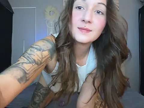 Snapshot of Jennyke66 chatting on October 18, 2025, 6:19 pm Jennyke66 online show from October 18, 2025, 6:19 pm