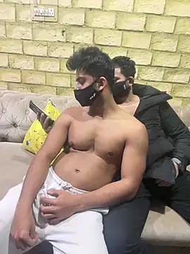 Snapshot of John_desihunk chatting on January 25, 2025, 7:49 pm John desihunk online show from January 25, 2025, 7:49 pm