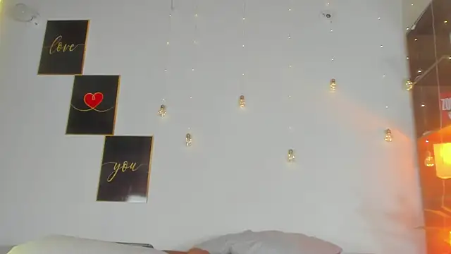 angelinepossy online show from March 23, 2025, 2:48 am