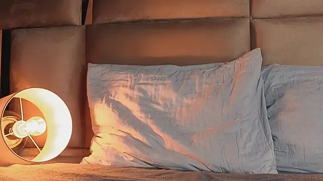 angelinepossy online show from September 21, 2025, 9:49 pm