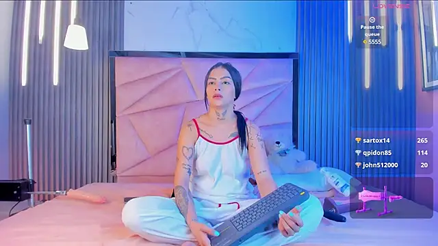 Snapshot of channel_guss chatting on February 12, 2025, 6:09 pm channel guss online show from February 12, 2025, 6:09 pm