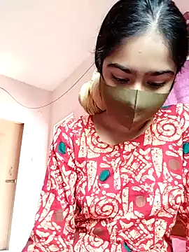 Arisha- online show from October 27, 2025, 9:02 am