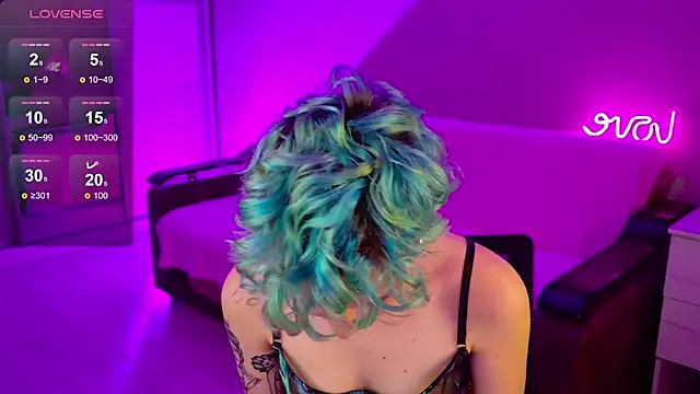 Snapshot of School_Love chatting on December 12, 2024, 1:17 pm School Love online show from December 12, 2024, 1:17 pm