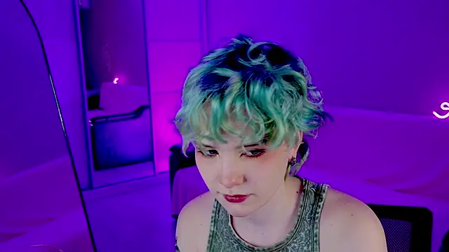 Snapshot of School_Love chatting on January 23, 2025, 1:13 pm School Love online show from January 23, 2025, 1:13 pm