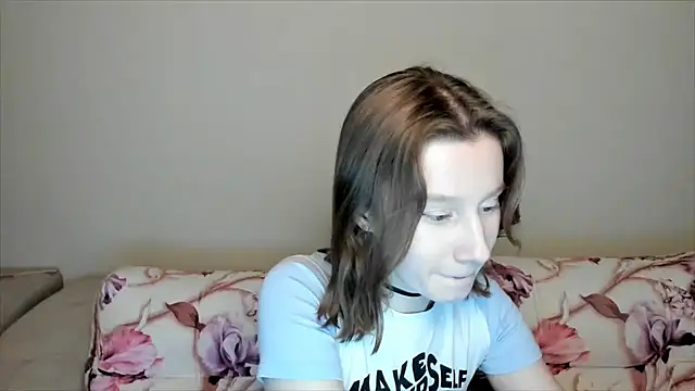 Snapshot of EnigmaSee chatting on January 14, 2025, 2:43 pm EnigmaSee online show from January 14, 2025, 2:43 pm