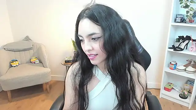  BellaEvans  online show from January 28, 2025, 8:57 am