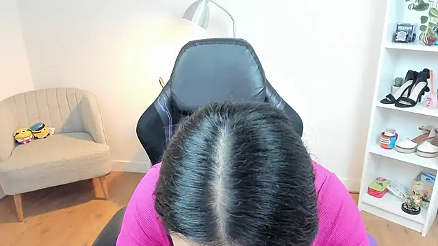  BellaEvans  online show from February 12, 2025, 5:47 am