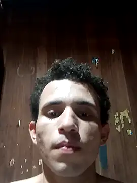 jhonmenas14 online show from November 8, 2025, 5:01 pm