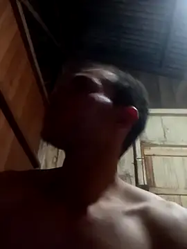 jhonmenas14 online show from December 18, 2025, 1:11 am