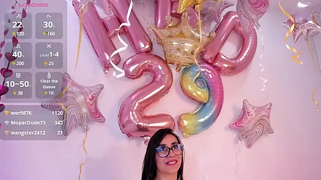 Snapshot of North-Dio chatting on February 9, 2025, 5:33 pm North-Dio online show from February 9, 2025, 5:33 pm