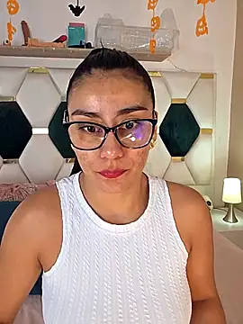 Snapshot of North-Dio chatting on October 14, 2025, 8:48 am North-Dio online show from October 14, 2025, 8:48 am