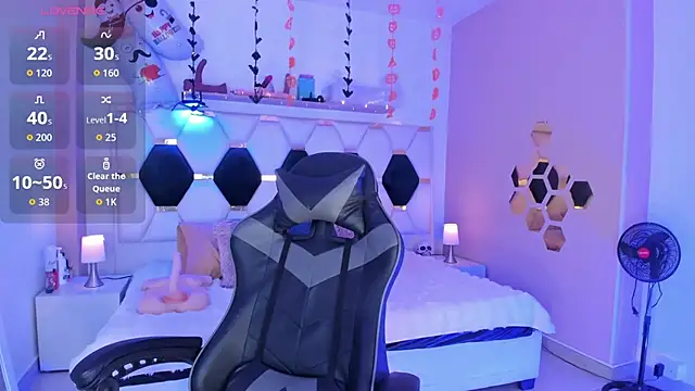 Snapshot of North-Dio chatting on October 23, 2025, 11:42 am North-Dio online show from October 23, 2025, 11:42 am