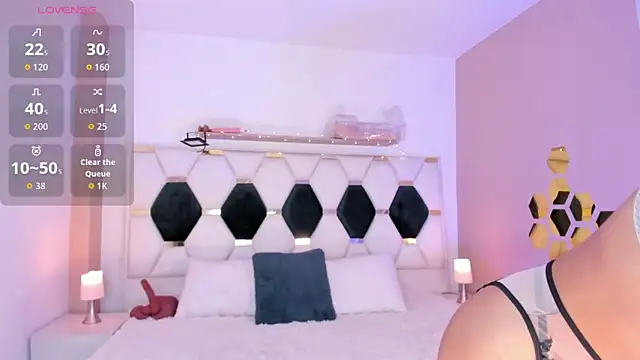 Snapshot of North-Dio chatting on November 13, 2025, 11:42 am North-Dio online show from November 13, 2025, 11:42 am