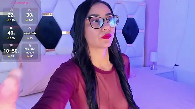 Snapshot of North-Dio chatting on December 2, 2025, 12:10 pm North-Dio online show from December 2, 2025, 12:10 pm