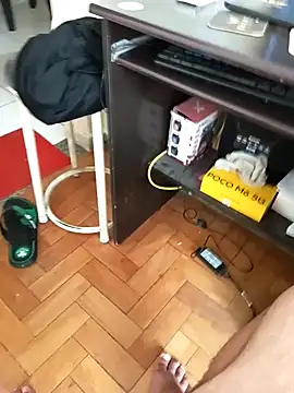 Snapshot of lobomisterioso13 chatting on January 9, 2025, 6:15 pm lobomisterioso13 online show from January 9, 2025, 6:15 pm