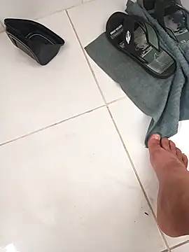 Snapshot of lobomisterioso13 chatting on December 1, 2025, 10:31 am lobomisterioso13 online show from December 1, 2025, 10:31 am