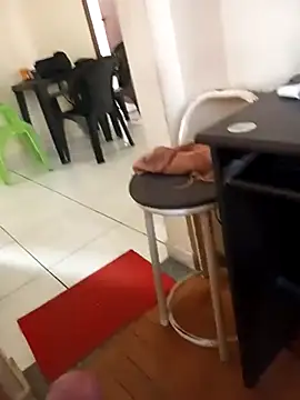 Snapshot of lobomisterioso13 chatting on December 2, 2025, 1:28 pm lobomisterioso13 online show from December 2, 2025, 1:28 pm