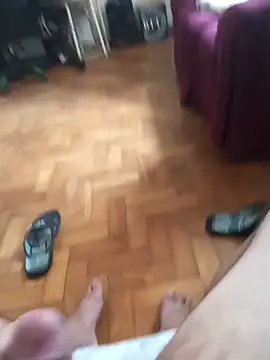 Snapshot of lobomisterioso13 chatting on December 16, 2025, 4:56 pm lobomisterioso13 online show from December 16, 2025, 4:56 pm