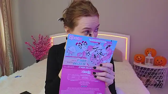 MichaDenver online show from October 24, 2025, 8:22 am