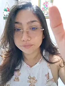 Mia Ruiz online show from November 16, 2025, 3:12 am