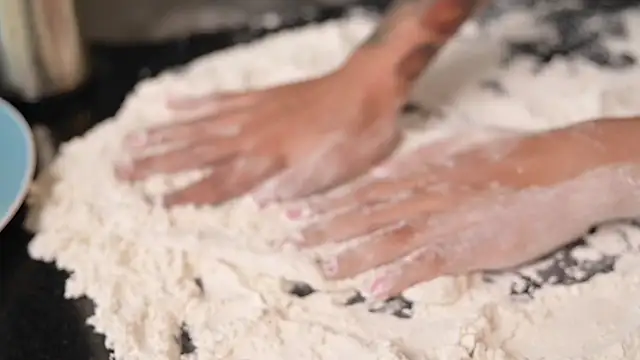 saribelcute online show from December 2, 2025, 8:59 pm