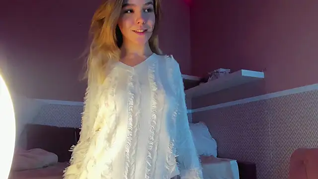 Snapshot of Anna_Robinson chatting on January 10, 2025, 7:25 am Anna Robinson online show from January 10, 2025, 7:25 am