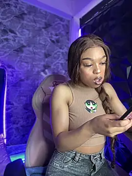 Snapshot of Melany_Williams chatting on March 16, 2025, 1:17 pm Melany Williams online show from March 16, 2025, 1:17 pm