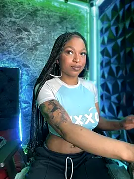 Snapshot of Melany_Williams chatting on September 12, 2025, 1:00 pm Melany Williams online show from September 12, 2025, 1:00 pm