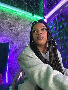 Snapshot of Melany_Williams chatting on September 22, 2025, 1:02 pm Melany Williams online show from September 22, 2025, 1:02 pm