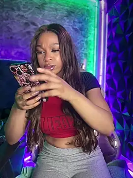 Snapshot of Melany_Williams chatting on September 30, 2025, 1:16 pm Melany Williams online show from September 30, 2025, 1:16 pm