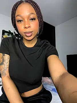 Snapshot of Melany_Williams chatting on October 10, 2025, 12:48 pm Melany Williams online show from October 10, 2025, 12:48 pm